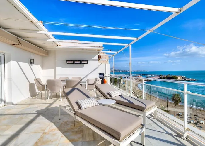 Heaven On Earth With Apartment *